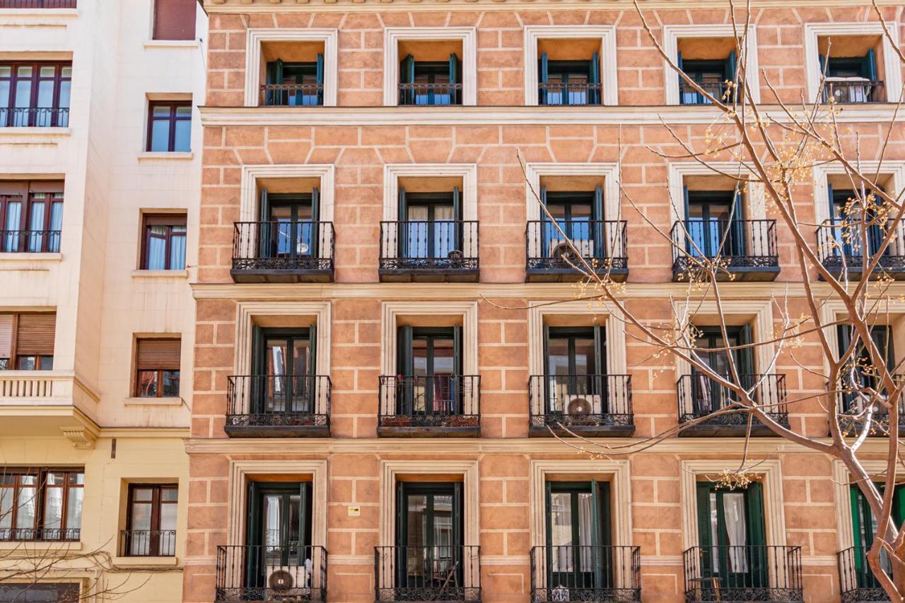 Centrico Plaza Espana - Gran Via Мадрид Экстерьер фото